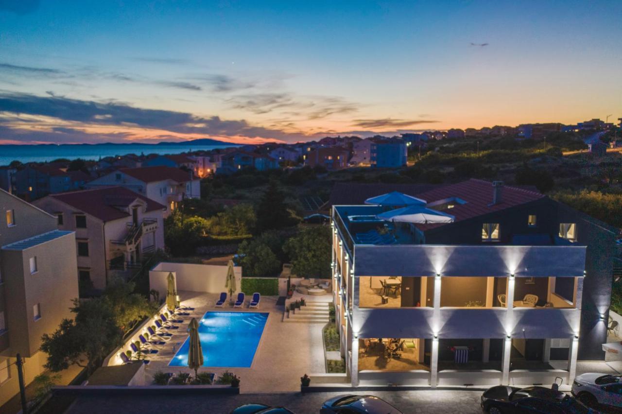 Villa Royal Novalja Exterior foto