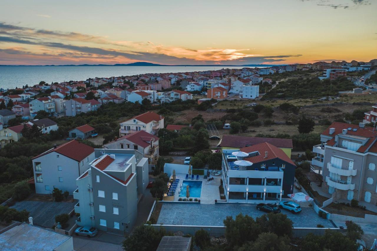 Villa Royal Novalja Exterior foto